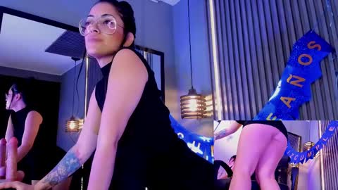 Snapshot of aurabakers chatting on March 7, 2025, 6:22 pm Aura online show from March 7, 2025, 6:22 pm