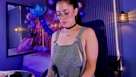 Snapshot of aurabakers chatting on March 11, 2025, 12:39 pm Aura online show from March 11, 2025, 12:39 pm