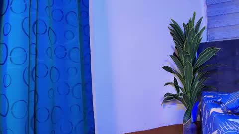 Snapshot of auralis_lux chatting on July 14, 2026, 12:22 pm auralis_lux online show from July 14, 2026, 12:22 pm
