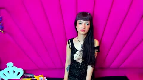 Snapshot of aurora18palmer chatting on December 4, 2024, 7:01 pm aurora online show from December 4, 2024, 7:01 pm