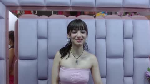 Snapshot of aurora18palmer chatting on February 1, 2025, 12:40 am aurora online show from February 1, 2025, 12:40 am