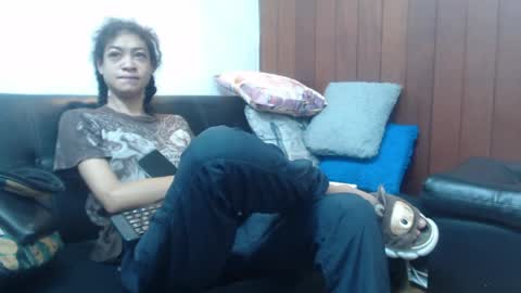 Snapshot of aurora_ath chatting on June 3, 2026, 6:38 am Aurora ath online show from June 3, 2026, 6:38 am