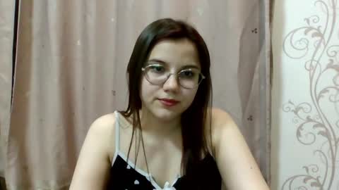 Kiara Xanthe online show from April 26, 2026, 8:06 pm