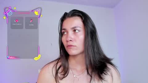 aurora_divine online show from May 6, 2026, 6:57 pm