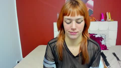 Snapshot of aurora_doll_ chatting on January 22, 2025, 12:06 pm AURORA online show from January 22, 2025, 12:06 pm