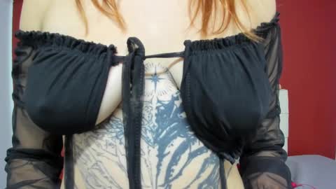 Snapshot of aurora_doll_ chatting on February 25, 2025, 2:44 pm AURORA online show from February 25, 2025, 2:44 pm