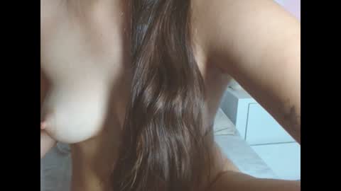 Snapshot of aurora_lenovic chatting on December 13, 2024, 8:26 pm aurora_lenovic online show from December 13, 2024, 8:26 pm