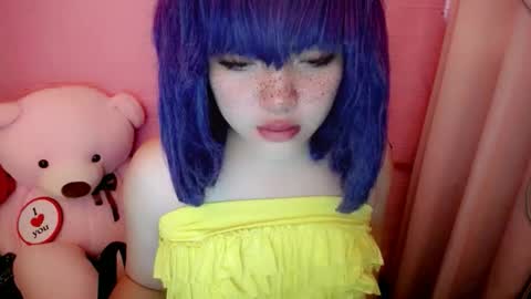 cute online show from June 8, 2026, 1:28 am