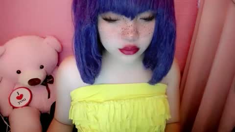 cute online show from June 9, 2026, 5:41 am