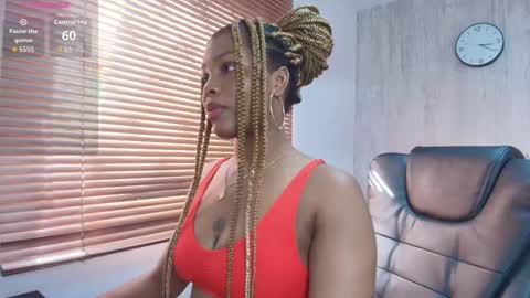 Snapshot of aurorabrow chatting on September 11, 2025, 8:20 pm Ariana online show from September 11, 2025, 8:20 pm