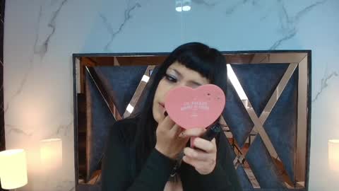 Snapshot of auroradiaz_ chatting on May 13, 2026, 11:51 am Aurora Diaz online show from May 13, 2026, 11:51 am