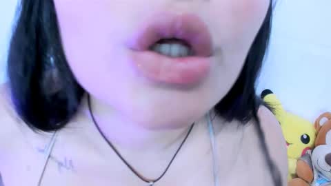 INSTAGRAM AURORA MCRY online show from January 10, 2025, 5:05 am