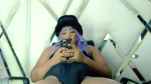 Aurora online show from October 8, 2025, 6:27 pm