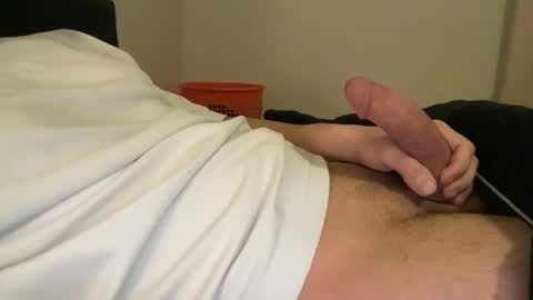 Snapshot of ausdude_95 chatting on January 16, 2026, 9:35 am ausdude_95 online show from January 16, 2026, 9:35 am