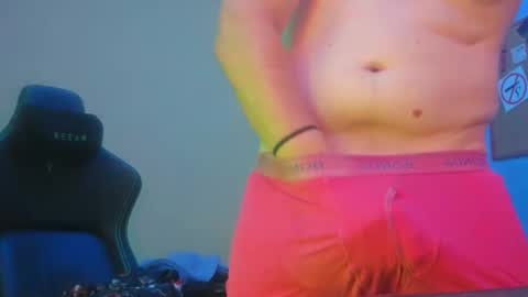 Snapshot of auslad9443 chatting on January 11, 2026, 6:29 am auslad9443 online show from January 11, 2026, 6:29 am