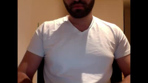 Snapshot of aussie099 chatting on December 27, 2024, 10:23 am aussie099 online show from December 27, 2024, 10:23 am