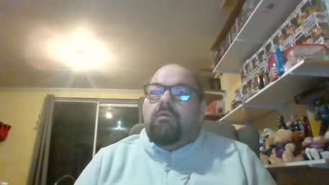 Snapshot of aussie_big_fella chatting on August 1, 2026, 4:39 pm Aaron Matthews online show from August 1, 2026, 4:39 pm
