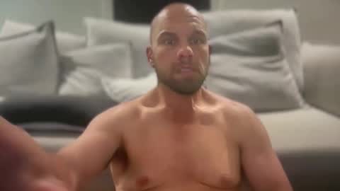 aussieboycal online show from February 11, 2026, 10:42 am