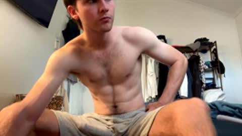 aussieboyethan online show from February 20, 2026, 7:32 am