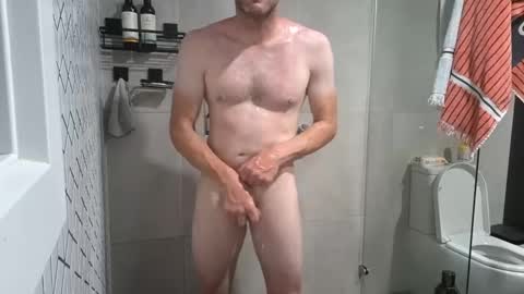 Snapshot of aussieweapon chatting on January 3, 2025, 11:57 am Nick online show from January 3, 2025, 11:57 am