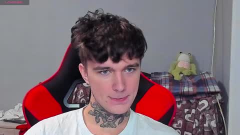 Snapshot of austen_milker chatting on January 14, 2025, 4:08 pm Austen online show from January 14, 2025, 4:08 pm