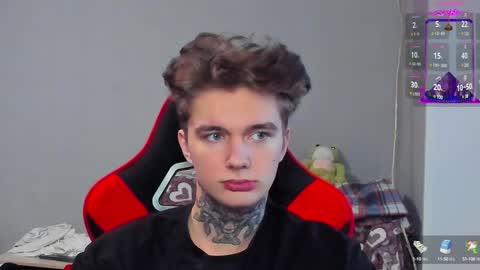 Snapshot of austen_milker chatting on January 22, 2025, 12:27 pm Austen online show from January 22, 2025, 12:27 pm