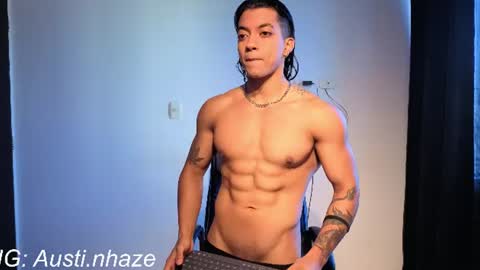 Snapshot of austiin_haze chatting on July 14, 2026, 11:38 am Austin online show from July 14, 2026, 11:38 am