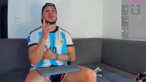 A online show from November 12, 2025, 9:14 pm