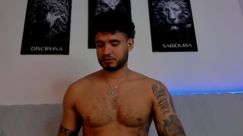 Snapshot of austintorres_ chatting on June 14, 2026, 1:25 am AustinTorres online show from June 14, 2026, 1:25 am