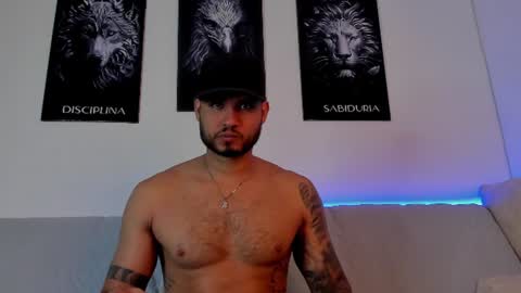 Snapshot of austintorres_ chatting on June 17, 2026, 12:13 am AustinTorres online show from June 17, 2026, 12:13 am