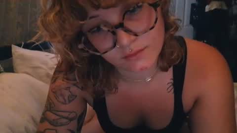 Snapshot of autierains chatting on August 3, 2026, 2:32 am Autie 3 online show from August 3, 2026, 2:32 am