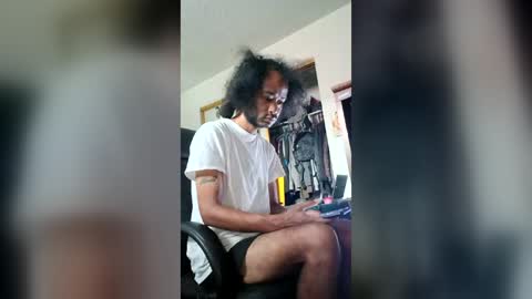 auzeleven online show from July 13, 2026, 1:36 pm