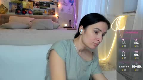 Ava online show from May 4, 2026, 5:25 am