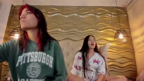 Snapshot of ava_broown chatting on December 6, 2024, 5:09 am online show from December 6, 2024, 5:09 am