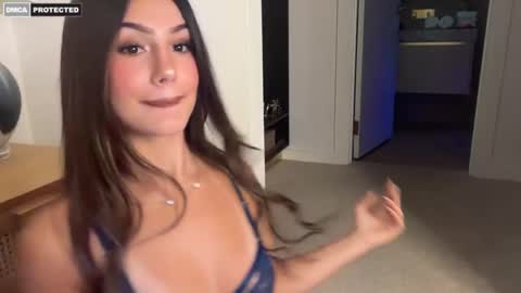 Ava  online show from April 24, 2026, 6:49 am