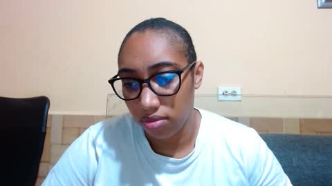 Ava Jordana online show from January 19, 2026, 2:04 am