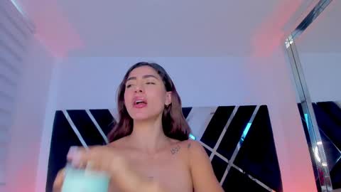 Snapshot of ava_fontana2 chatting on May 22, 2026, 10:26 pm Ava Fontana online show from May 22, 2026, 10:26 pm