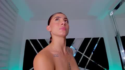 Snapshot of ava_fontana2 chatting on June 9, 2026, 11:49 pm Ava Fontana online show from June 9, 2026, 11:49 pm