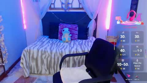 Ava online show from May 27, 2026, 8:39 pm