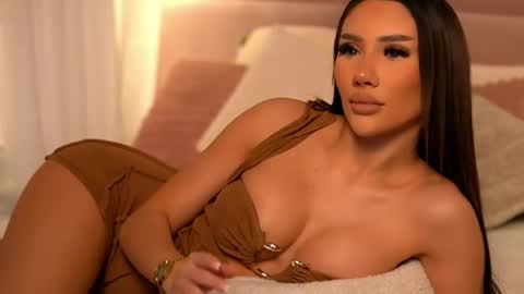 Snapshot of ava_heath chatting on May 15, 2026, 2:18 am Ava online show from May 15, 2026, 2:18 am