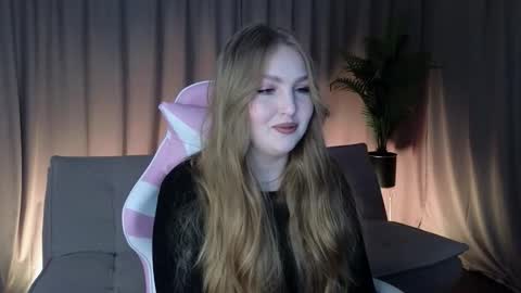 avabitoni online show from February 24, 2026, 7:28 am