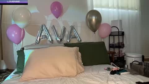 Snapshot of avabradley chatting on June 3, 2026, 2:33 pm Ava . Support my channel by using my affiliate link to make your account Thanks online show from June 3, 2026, 2:33 pm
