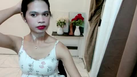 avacadaxcx online show from May 3, 2026, 8:59 pm
