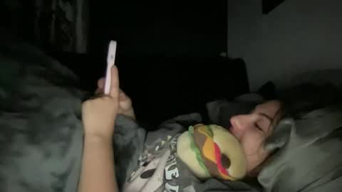 Snapshot of avamonroexo chatting on December 5, 2024, 1:25 am Ava Monroe online show from December 5, 2024, 1:25 am