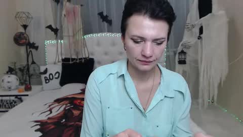 Snapshot of avasaturnian chatting on November 3, 2025, 7:42 am avasaturnian online show from November 3, 2025, 7:42 am