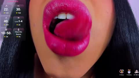 Snapshot of avavega_1 chatting on October 17, 2025, 11:13 am Avavega 1 online show from October 17, 2025, 11:13 am