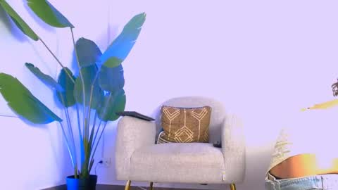 Hi im aqua is nice with me online show from May 8, 2026, 7:41 pm