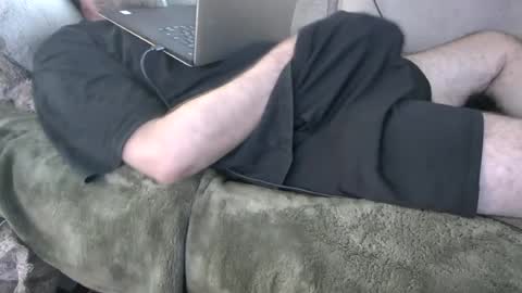 average_stag online show from June 25, 2026, 10:25 pm