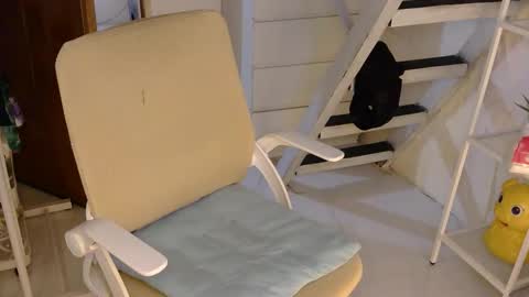 Rhian online show from September 16, 2025, 4:46 am