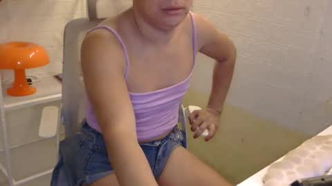 Rhian online show from June 16, 2026, 4:59 am